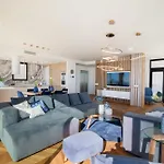 Villa E With Priv, Heated Pool, Ocean View The View Tenerife Вілла