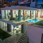 Вілла Villa E With Priv, Heated Pool, Ocean View The View Tenerife Адехе