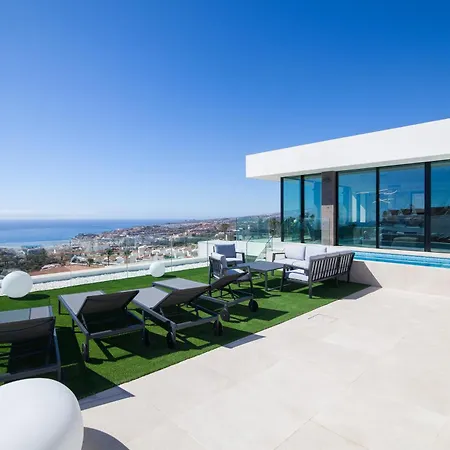 200m New E With Priv/heated Pool, Ocean View. Willa Costa Adeje (Tenerife)