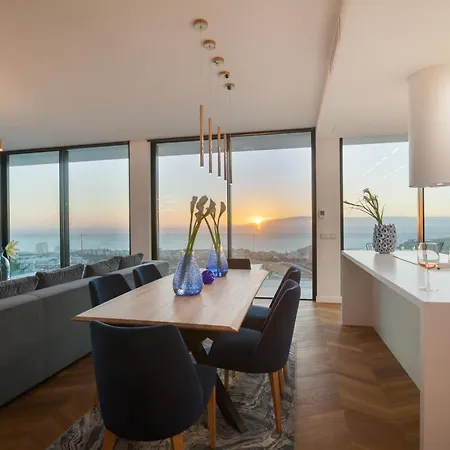 Villa 200m New E With Priv/heated Pool, Ocean View. Costa Adeje (Tenerife)
