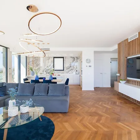 200m New E With Priv/heated Pool, Ocean View. Willa Costa Adeje (Tenerife)