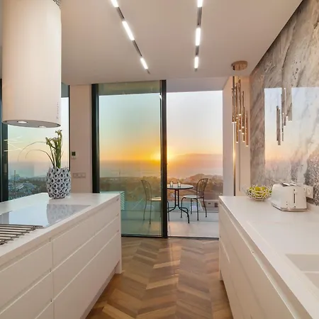 200m New E With Priv/heated Pool, Ocean View. Costa Adeje (Tenerife)