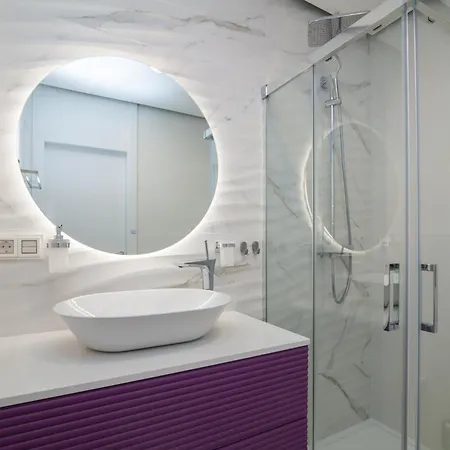 200m New E With Priv/heated Pool, Ocean View. *