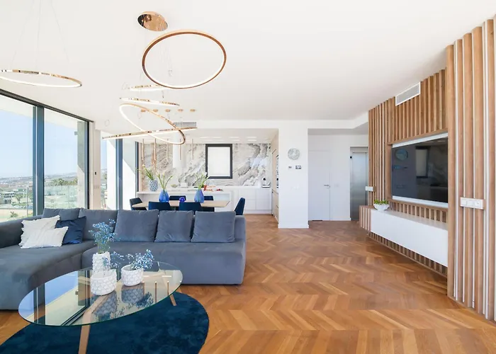 200m New E With Priv/heated Pool, Ocean View. ヴィラ アデヘ