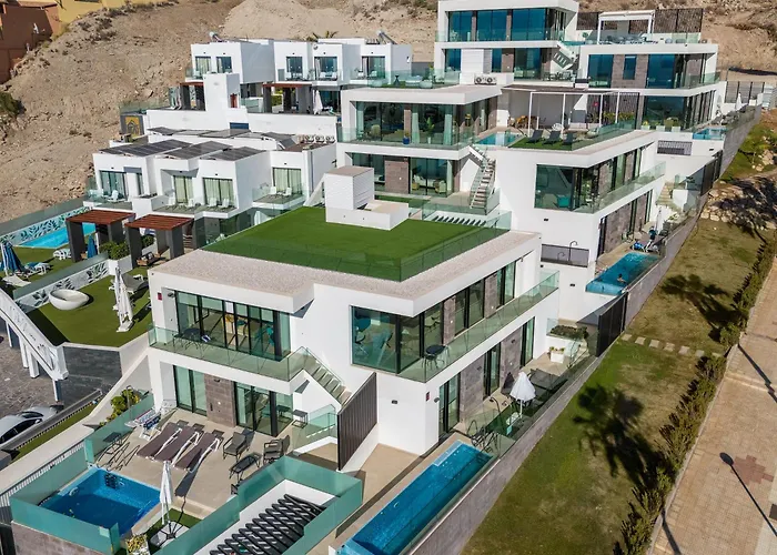 200m New E With Priv/heated Pool, Ocean View. Vila Costa Adeje (Tenerife)